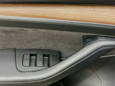 Used 2022 Tesla Model 3 Performance AWD/4WD image 15