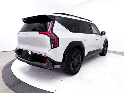 Used 2024 Kia EV9 GT-Line AWD/4WD image 20