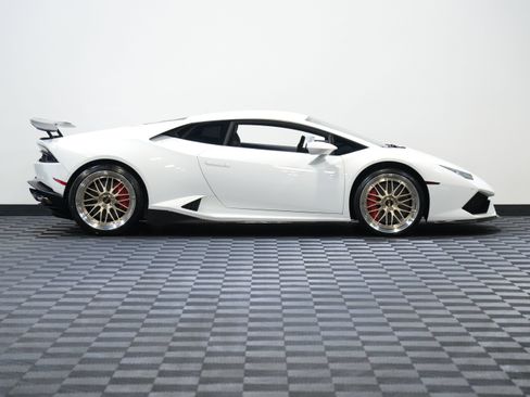 Used 2018 Lamborghini Huracan LP 610-4 AWD/4WD image 54
