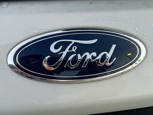 New 2026 Ford Explorer ST-Line w/ ST-Line Street Pack RWD image 19