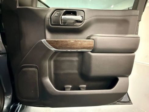 Used 2021 GMC Sierra 1500 SLE image 29