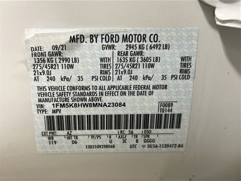 Used 2021 Ford Explorer Platinum w/ Premium Technology Package image 31