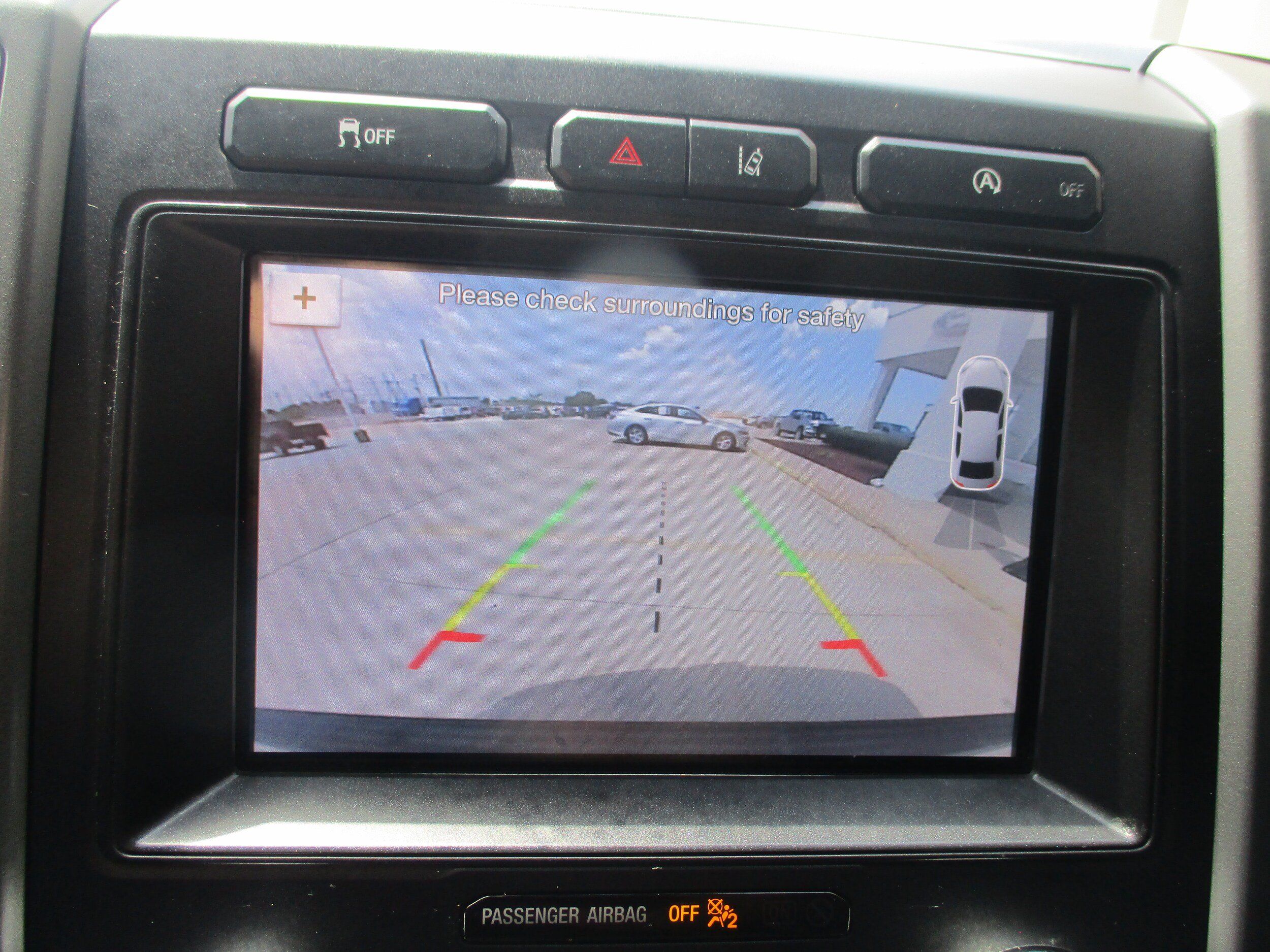 Used 2019 Ford Expedition XLT w/ Equipment Group 202A RWD image 24