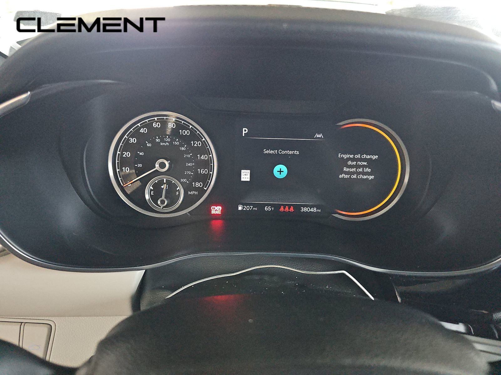 Used 2025 Genesis G70 2.5T RWD image 2