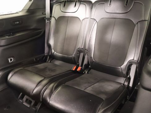 Used 2024 Jeep Grand Cherokee L Laredo image 13