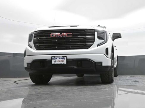 New 2025 GMC Sierra 1500 Elevation image 35