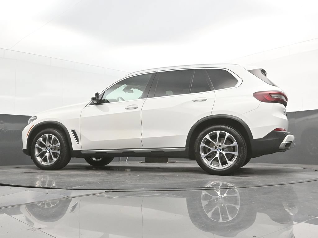 Used 2022 BMW X5 sDrive40i w/ Premium Package RWD image 41