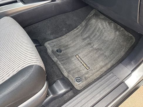 Used 2015 Toyota 4Runner 2WD image 28