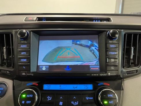 Used 2018 Toyota RAV4 Limited w/ Advanced Technology Package AWD/4WD image 26
