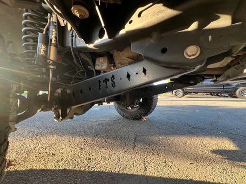 Used 2017 Ford F250 Lariat w/ Chrome Package image 23