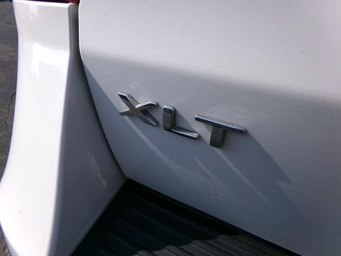 Used 2020 Ford Expedition XLT AWD/4WD image 12