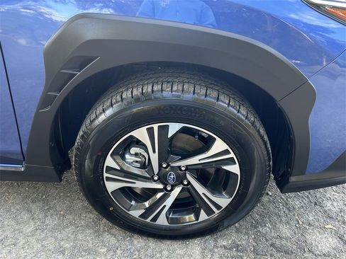 Certified 2025 Subaru Crosstrek 2.0i Premium image 13