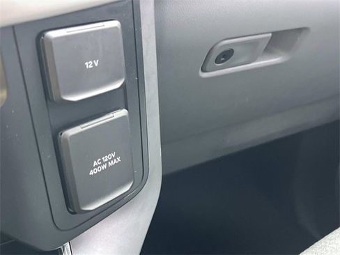 Used 2022 Ford F150 XLT w/ Equipment Group 302A High image 37