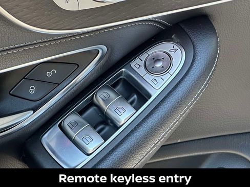 Used 2019 Mercedes-Benz C 300 4MATIC Cabriolet image 23