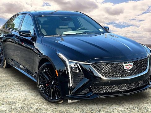 Used 2025 Cadillac CT5 V image 1