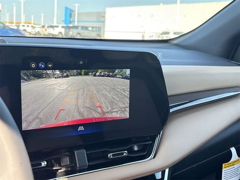 New 2026 Chevrolet Equinox ACTIV w/ Convenience Package III image 24