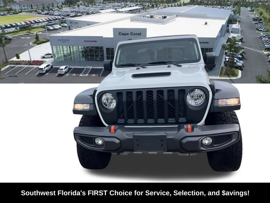 Used 2022 Jeep Gladiator Mojave w/ Cold Weather Group AWD/4WD image 2