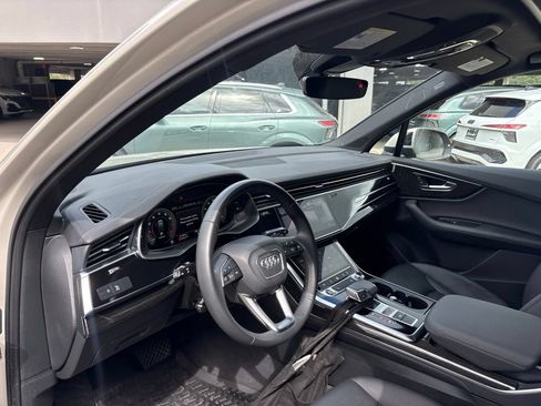 Used 2023 Audi Q7 2.0T Premium Plus w/ Premium Plus Package AWD/4WD image 12