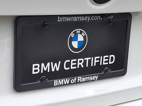 Certified 2025 BMW 330i xDrive Sedan AWD/4WD image 30