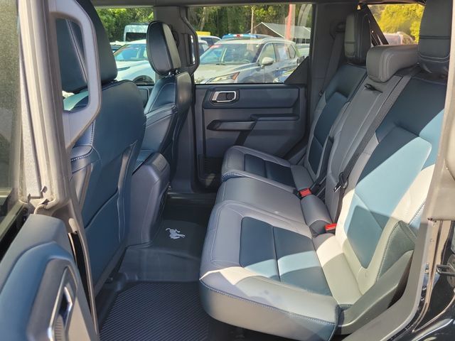 Used 2024 Ford Bronco Outer Banks AWD/4WD image 12