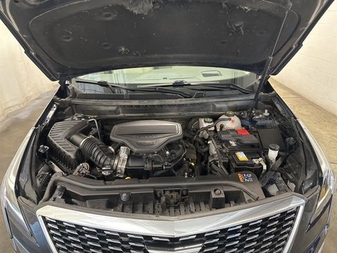 Used 2021 Cadillac XT5 Premium Luxury image 48