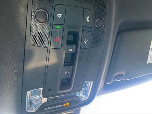 Used 2022 Audi Q3 2.0T Premium Plus image 33