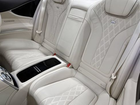 Used 2020 Mercedes-Benz S 560 Cabriolet image 29