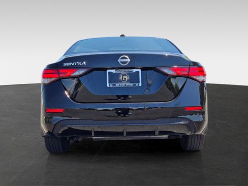 Used 2025 Nissan Sentra SV FWD image 5