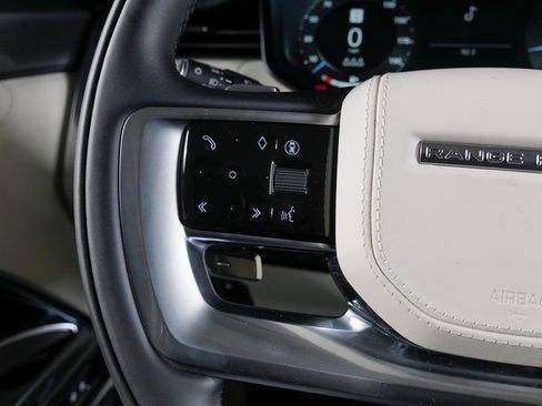 New 2026 Land Rover Range Rover SE image 19