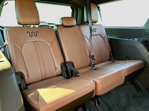Used 2024 Ford Expedition Max King Ranch AWD/4WD image 29