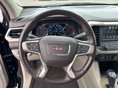 Used 2019 GMC Acadia Denali AWD/4WD image 18