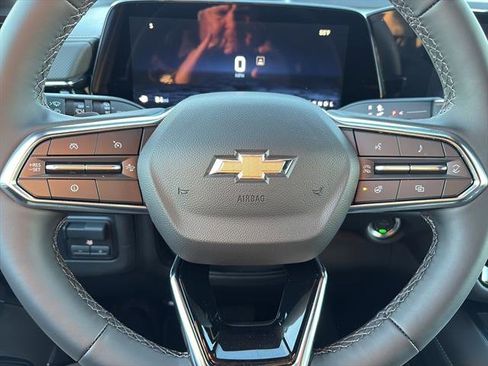 New 2025 Chevrolet Suburban Premier w/ Sun And Tow Package image 21