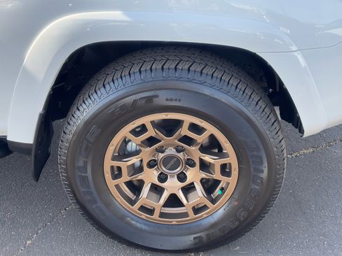 Certified 2023 Toyota 4Runner 40th Anniversary SE image 11