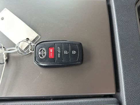 Used 2023 Toyota Sequoia SR5 w/ SR5 Premium Package RWD image 40
