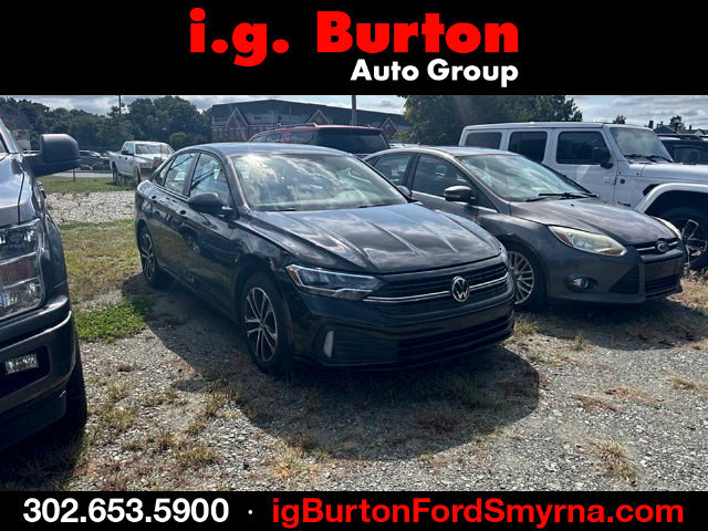 Used 2023 Volkswagen Jetta Sport FWD image 1
