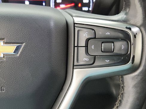 Used 2021 Chevrolet Silverado 2500 LT w/ Convenience Package AWD/4WD image 16