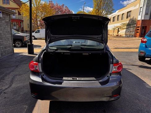 Used 2011 Toyota Corolla LE FWD image 21