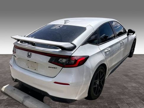 Used 2022 Honda Civic Sport image 6