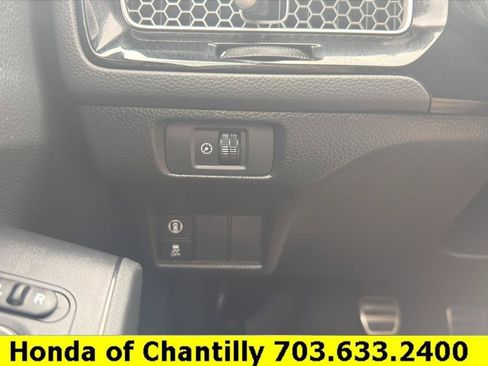 Used 2024 Honda Civic Sport image 14