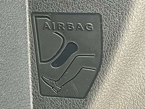 Certified 2026 Mercedes-Benz C 300 4MATIC Sedan image 41