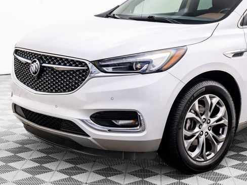 Used 2019 Buick Enclave Avenir w/ Avenir Technology Package image 37