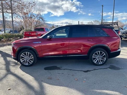 Used 2026 Cadillac Vistiq Sport w/ LPO, Floor Liner Package image 2