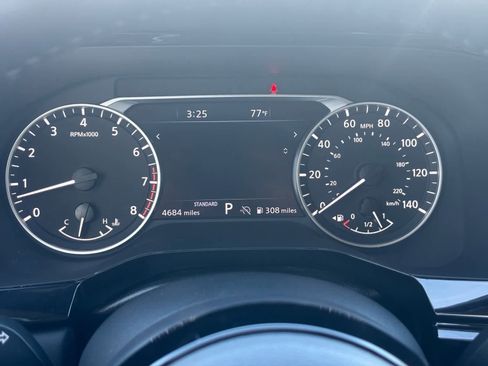 Certified 2025 Nissan Pathfinder SL w/ SL Premium Package image 20