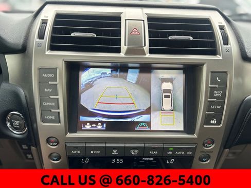 Used 2021 Lexus GX 460 Luxury w/ Accessory Package AWD/4WD image 31
