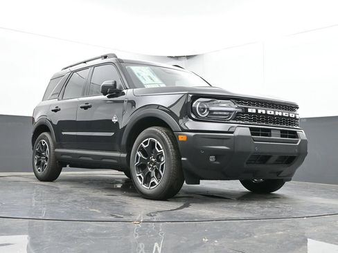 New 2025 Ford Bronco Sport Outer Banks w/ Outer Banks Tech Package+ AWD/4WD image 42