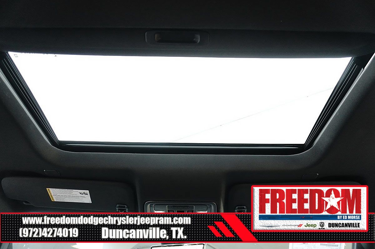 Used 2024 GMC Sierra 1500 AT4 w/ Technology Package AWD/4WD image 38