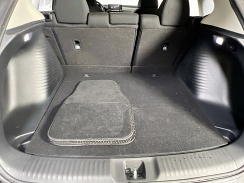 Used 2025 Honda HR-V LX image 23