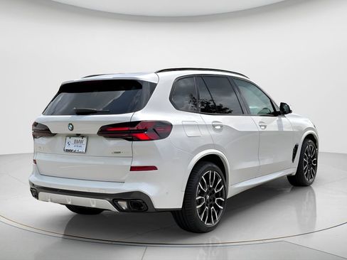New 2026 BMW X5 sDrive40i w/ M Sport Package RWD image 5