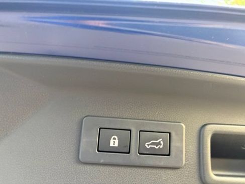 Used 2025 Subaru Forester Sport AWD/4WD image 19