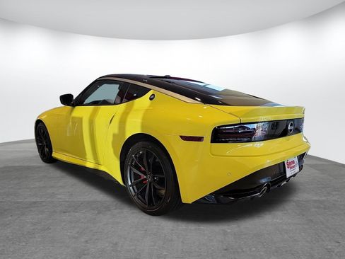 New 2024 Nissan Z Performance w/ Floor Mat Package image 5